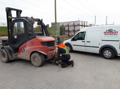 Forklift repair and maintenance work
